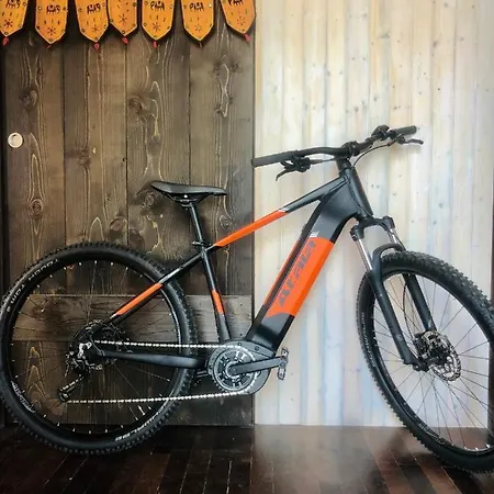 Il Larice D' Oro 3* Sueglio